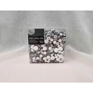 REDUCED SHIPPING Acrylic Jewels /
Gems / Rhinestones for crafting